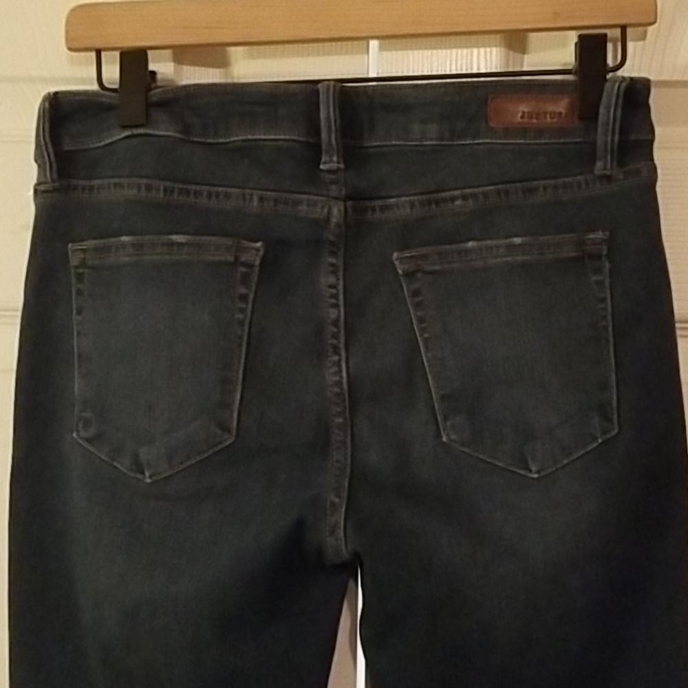 Jeans - Picture 4 of 4